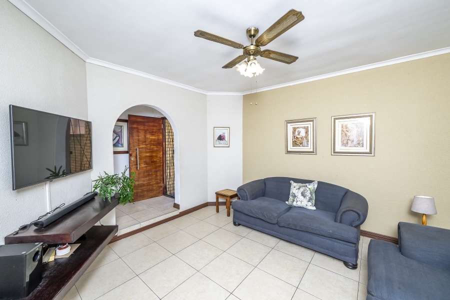 4 Bedroom Property for Sale in Protea Heights Western Cape